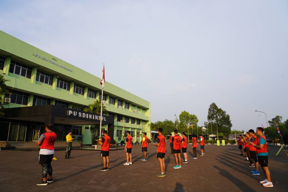 PRAJURIT DAN PNS PUSDIKINTEL PUSINTELAD MELAKSANAKAN GARJAS PERIODIK II TA 2024